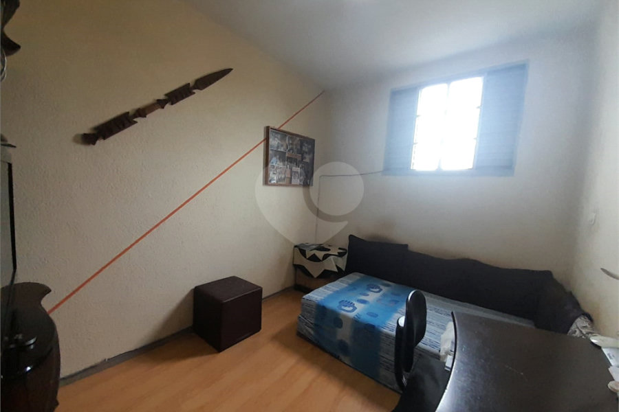 Sobrado à venda com 4 quartos, sendo 1 suíte,  em Saúde, São Paulo, SP