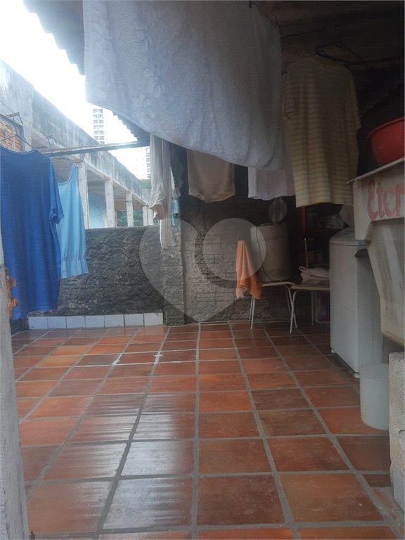 Sobrado à venda com 2 quartos em Vila Lageado, São Paulo, SP