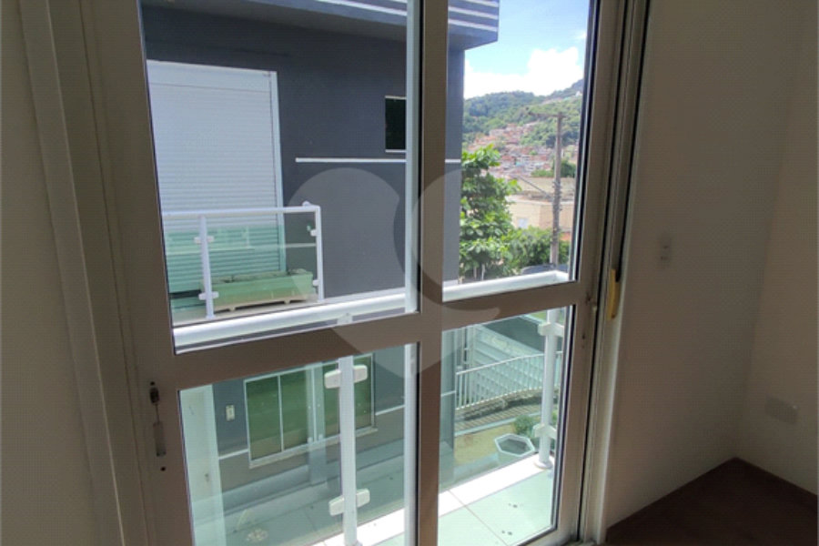 Casa à venda com 3 quartos, sendo 1 suíte, em Horto Florestal, São Paulo, SP