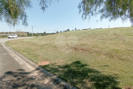 Terreno à venda no condomínio Campo de Toscana, Vinhedo - SP
