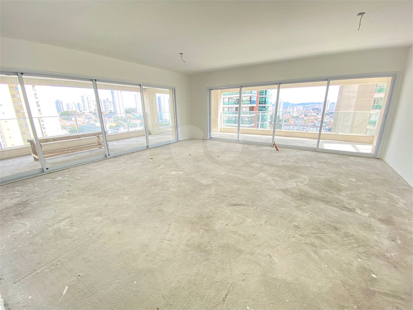 Apartamento à venda com 4 suítes em Santana, São Paulo, SP