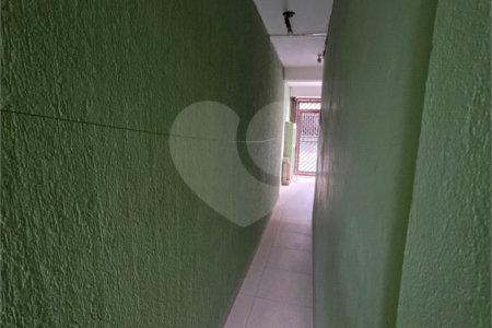 Sobrado à venda com 3 quartos em Rio Pequeno, São Paulo, SP