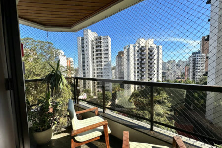 Apartamento à venda com 3 quartos, sendo 1 suíte, em Vila Andrade, São Paulo, SP