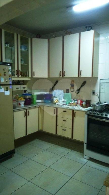 Sobrado à venda com 3 quartos em Tremembé, São Paulo, SP