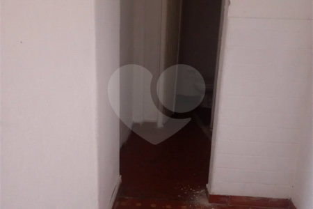 Sobrado à venda com 3 quartos em Vila Romana, São Paulo, SP