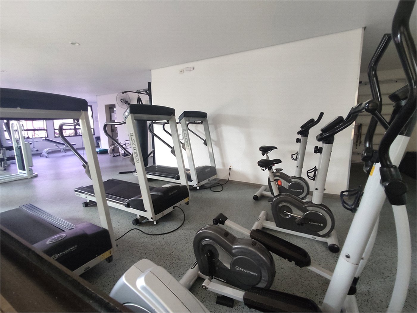 Apartamento para alugar com 4 quartos, sendo 1 suíte,  em Santana, São Paulo, SP