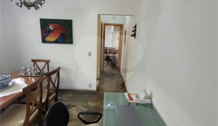Sobrado à venda com 3 quartos, sendo 1 suíte,  em Jardim da Glória, Cotia, SP