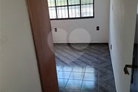 Casa à venda com 3 quartos, sendo 1 suíte, em Campo Grande, Rio de Janeiro, RJ