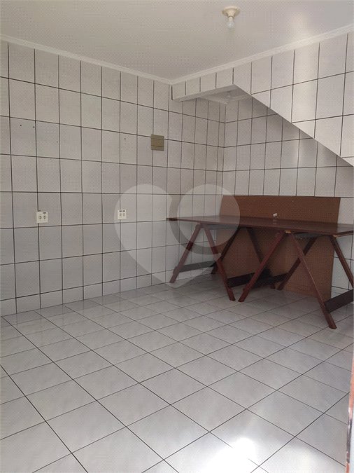 Casa à venda com 3 quartos em Jardim Santa Clara, Guarulhos, SP