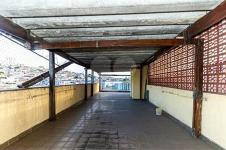 Sobrado à venda com 3 quartos, sendo 1 suíte,  em Vila Gustavo, São Paulo, SP