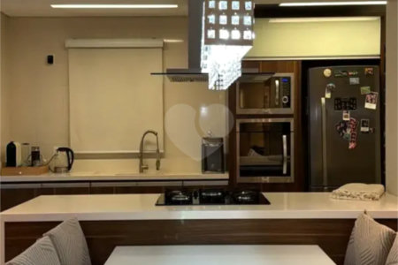 Apartamento à venda com 2 suítes em Jardim Arpoador, São Paulo, SP
