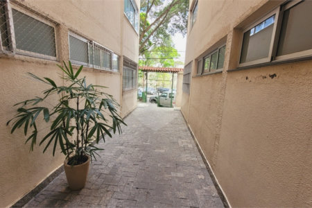 Apartamento à venda com 3 quartos em Alto de Pinheiros, São Paulo, SP