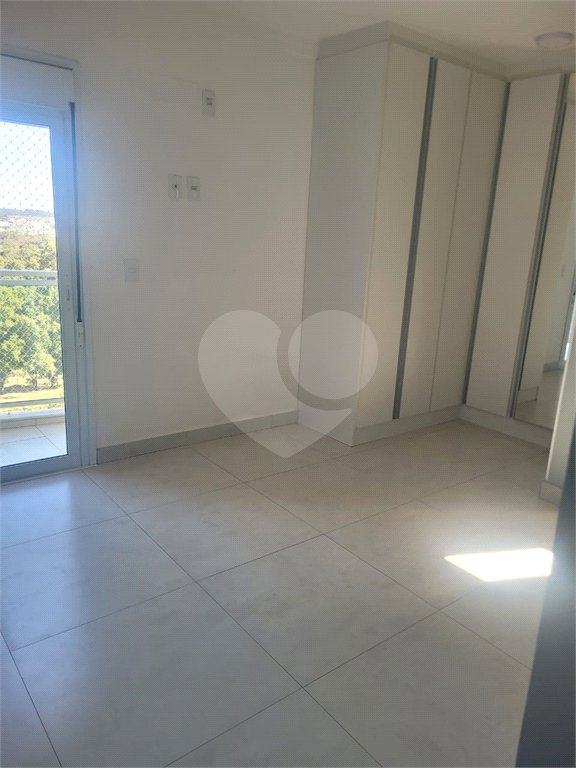 Apartamento à venda com 2 quartos, sendo 1 suíte, em Vila Teixeira, Salto, SP