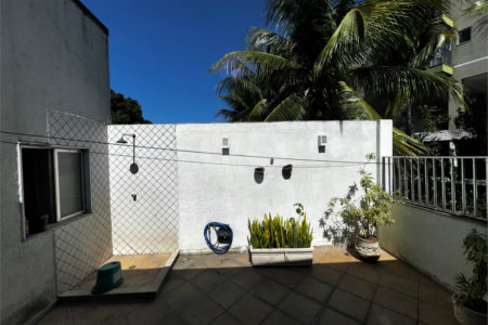 Apartamento à venda com 3 quartos, sendo 1 suíte,  em Jardim Guanabara, Rio de Janeiro, RJ