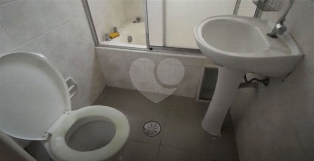 Apartamento à venda com 3 quartos, sendo 1 suíte,  em Santana, São Paulo, SP