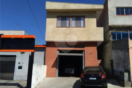 Casa à venda com 4 quartos em Vila Nossa Senhora de Fátima, Guarulhos, SP