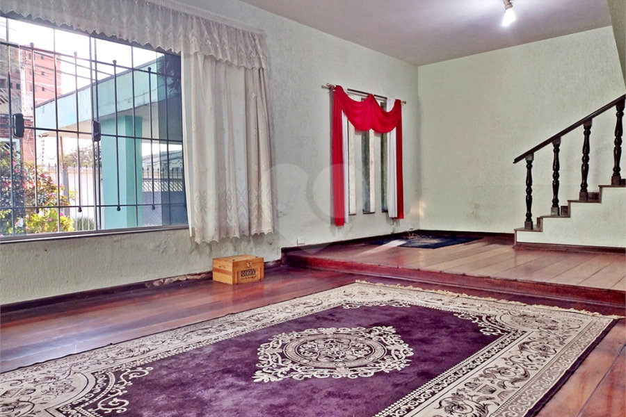 Casa à venda com 4 quartos, sendo 1 suíte, em Vila Germinal, São Paulo, SP