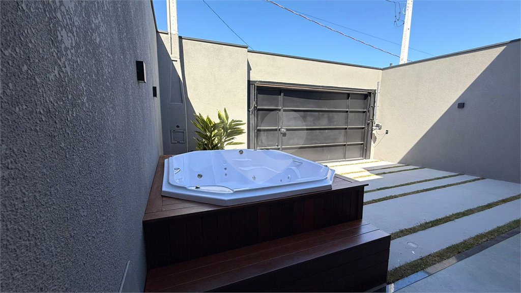 Casa à venda com 3 quartos, sendo 1 suíte, em Jardim Bom Sucesso, Indaiatuba, SP