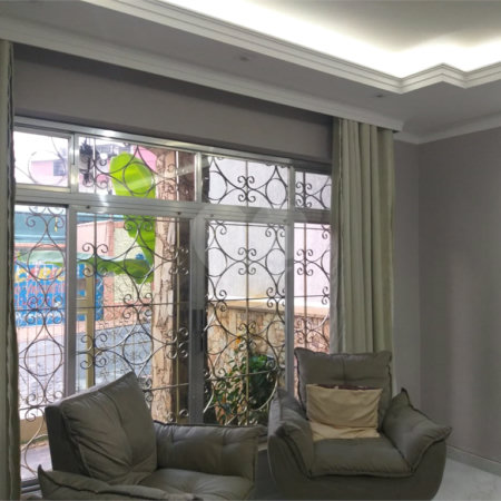 Sobrado à venda com 3 quartos, sendo 1 suíte, em Vila Galvão, Guarulhos, SP