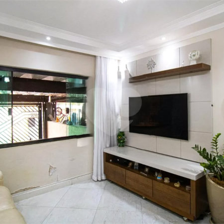 Sobrado à venda com 3 quartos, sendo 1 suíte, em Vila Medeiros, São Paulo, SP