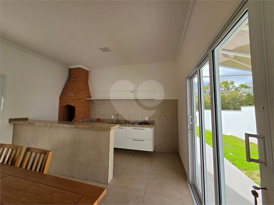 Casa à venda com 3 suítes no condomínio Jardim Solar do Bosque, Sorocaba - SP