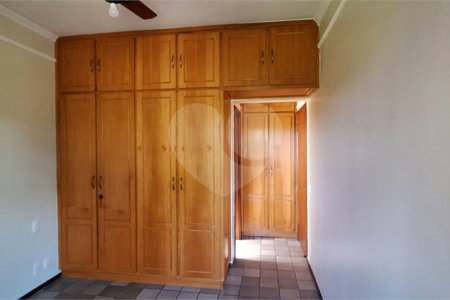 Apartamento à venda com 3 quartos, sendo 1 suíte,  no Centro, Ribeirão Preto, SP