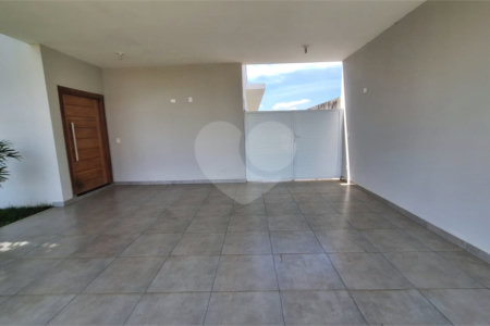 Casa à venda com 4 quartos, sendo 3 suítes,  no condomínio Fazenda Alta Vista, Salto de Pirapora - SP