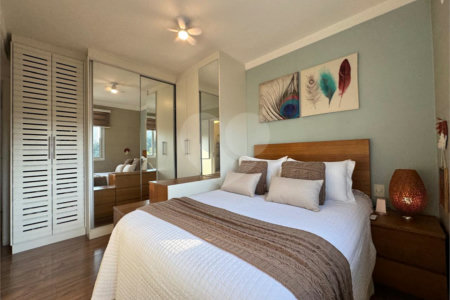 Apartamento à venda com 3 quartos, sendo 1 suíte, em Jardim Caravelas, São Paulo, SP