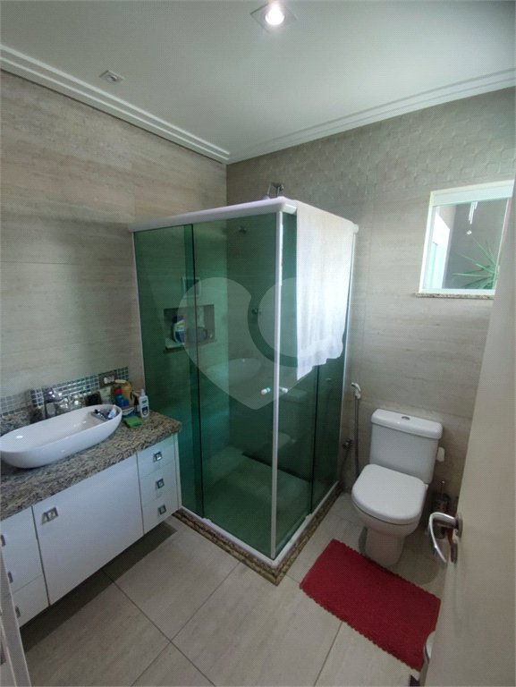 Sobrado à venda com 3 quartos, sendo 2 suítes,  em Vila Pires, Santo André, SP