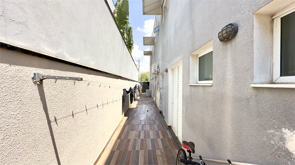 Casa à venda com 5 quartos, sendo 3 suítes, no condomínio Residencial Helvetia Park, Indaiatuba - SP