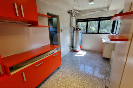 Apartamento para alugar com 6 quartos, sendo 4 suítes,  em Panamby, São Paulo, SP