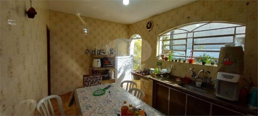 Casa à venda com 3 quartos, sendo 1 suíte, em Vila Barcelona, Sorocaba, SP