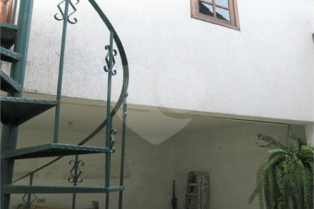 Casa à venda com 3 suítes em Vila Sônia, São Paulo, SP
