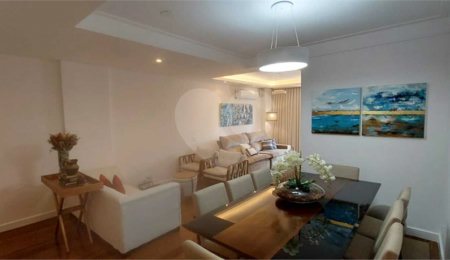 Apartamento à venda com 4 quartos, sendo 1 suíte,  em Tijuca, Rio de Janeiro, RJ