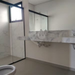 Casa à venda com 3 suítes no condomínio Santa Isabel I, Louveira - SP