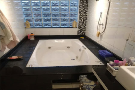 Sobrado à venda com 3 quartos, sendo 1 suíte,  em Jaguaré, São Paulo, SP