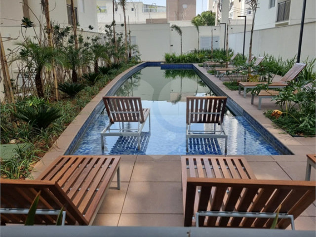 Apartamento à venda com 2 quartos, sendo 1 suíte,  em Vila Guilherme, São Paulo, SP
