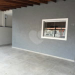 Casa de Vila à venda com 3 quartos, sendo 1 suíte, em Jardim Wanel Ville V, Sorocaba, SP