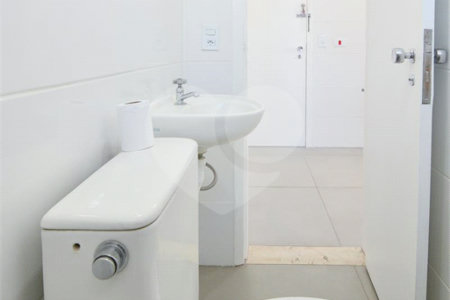Apartamento à venda com 4 quartos, sendo 2 suítes,  em Brooklin Paulista, São Paulo, SP