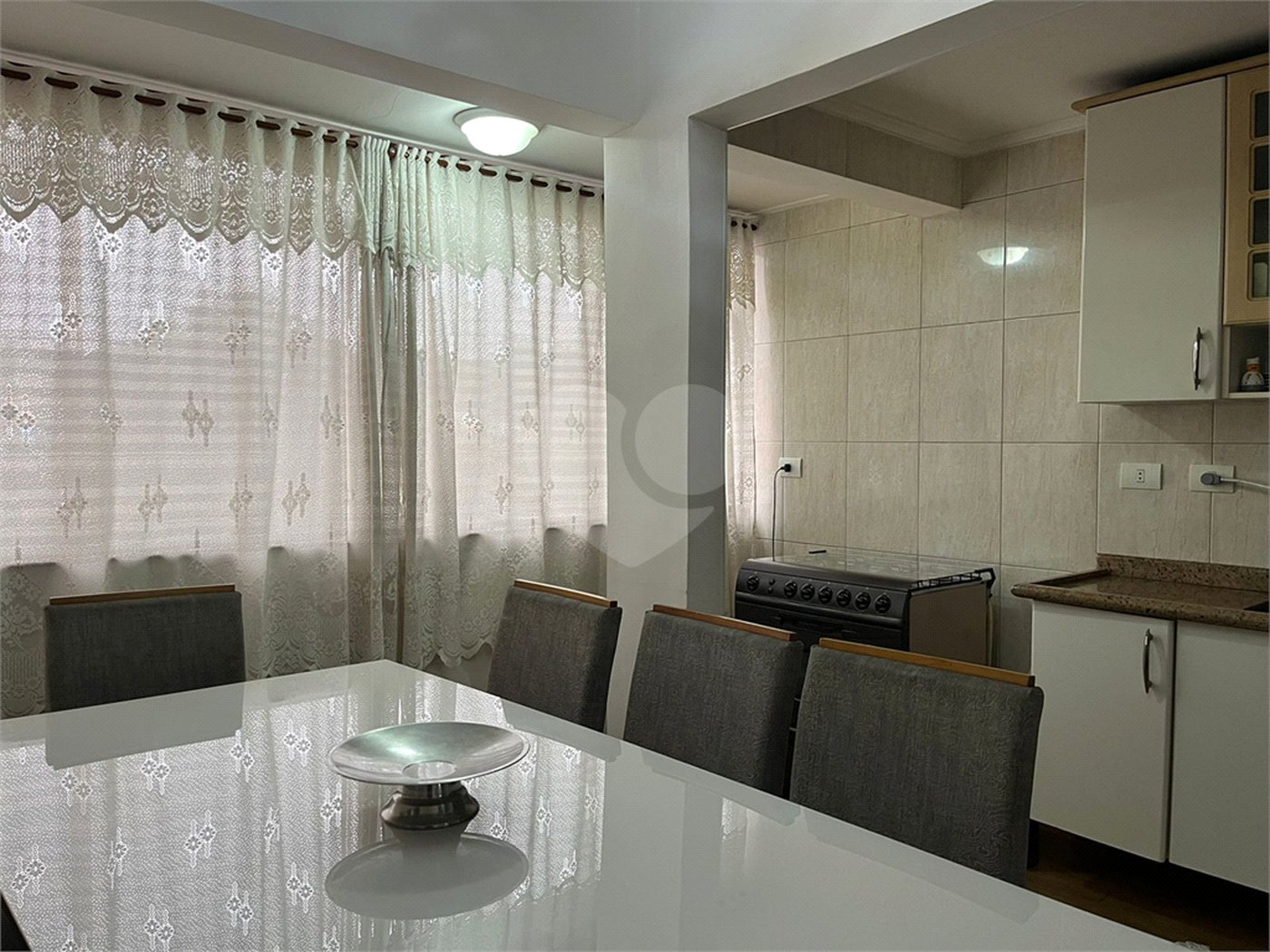Casa à venda com 2 quartos, sendo 1 suíte, no condomínio Villa Faenza, São Paulo - SP