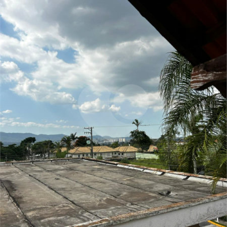Sobrado à venda com 6 quartos, sendo 4 suítes,  em Vila Oliveira, Mogi das Cruzes, SP
