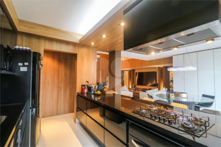 Apartamento à venda com 3 suítes em Cidade Monções, São Paulo, SP