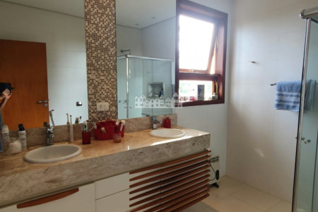 Casa para locação no Jardim Paulista – um refúgio com vista deslumbrante em Atibaia