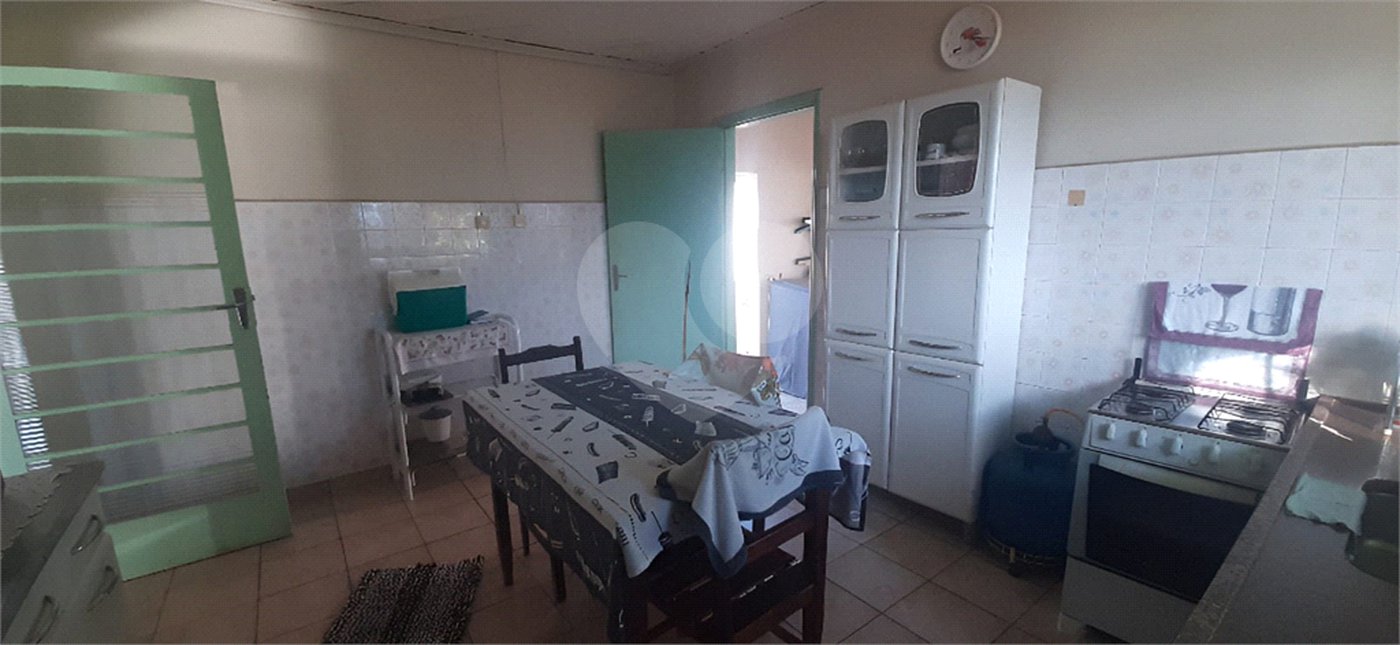 Casa à venda com 4 quartos em Vila Nova, Três Lagoas, MS