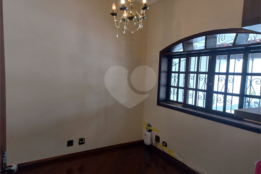 Sobrado à venda ou para alugar com 4 quartos, sendo 1 suíte,  em Barro Branco (zona Norte), São Paulo, SP
