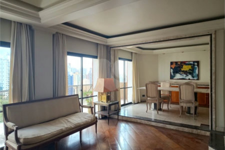 Apartamento à venda com 3 suítes em Vila Suzana, São Paulo, SP