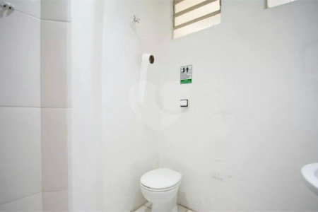 Apartamento à venda com 3 quartos, sendo 1 suíte, em Pinheiros, São Paulo, SP