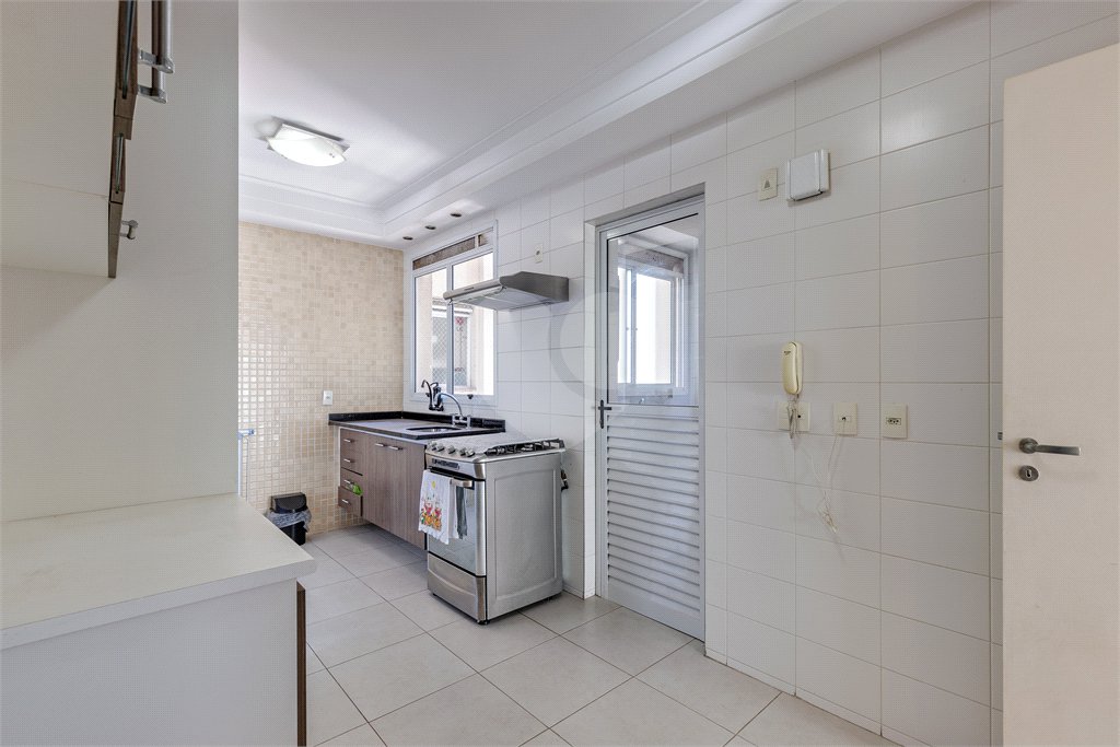 Apartamento à venda com 2 suítes em Jurubatuba, São Paulo, SP