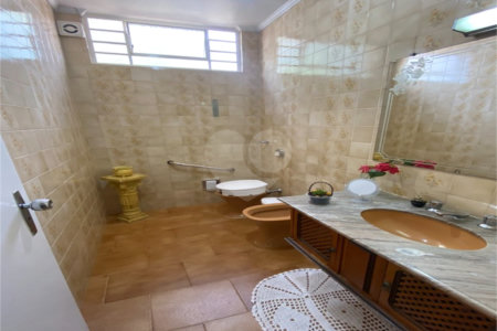 Casa à venda com 5 quartos, sendo 3 suítes, em Vila Almeida, Indaiatuba, SP