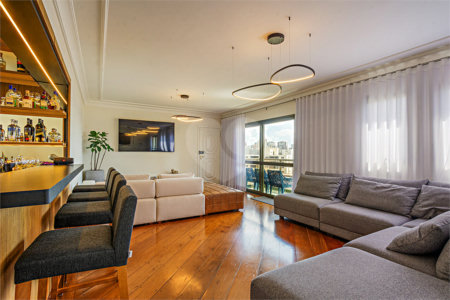 Apartamento à venda com 4 quartos, sendo 3 suítes, em Morumbi, São Paulo, SP